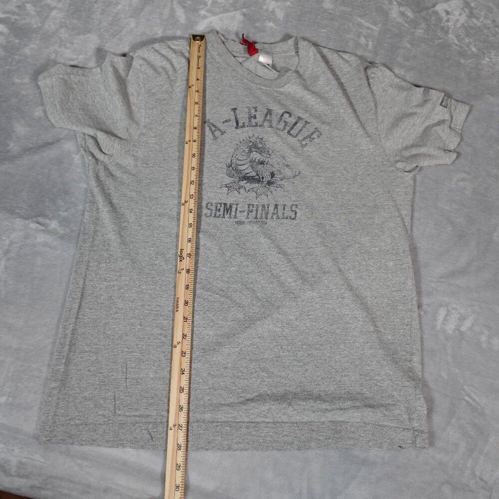 Vintage Guess Jeans Dragon T Shirt Mens XL (Fits L) Grunge Gray Y2K - Picture 9 of 9